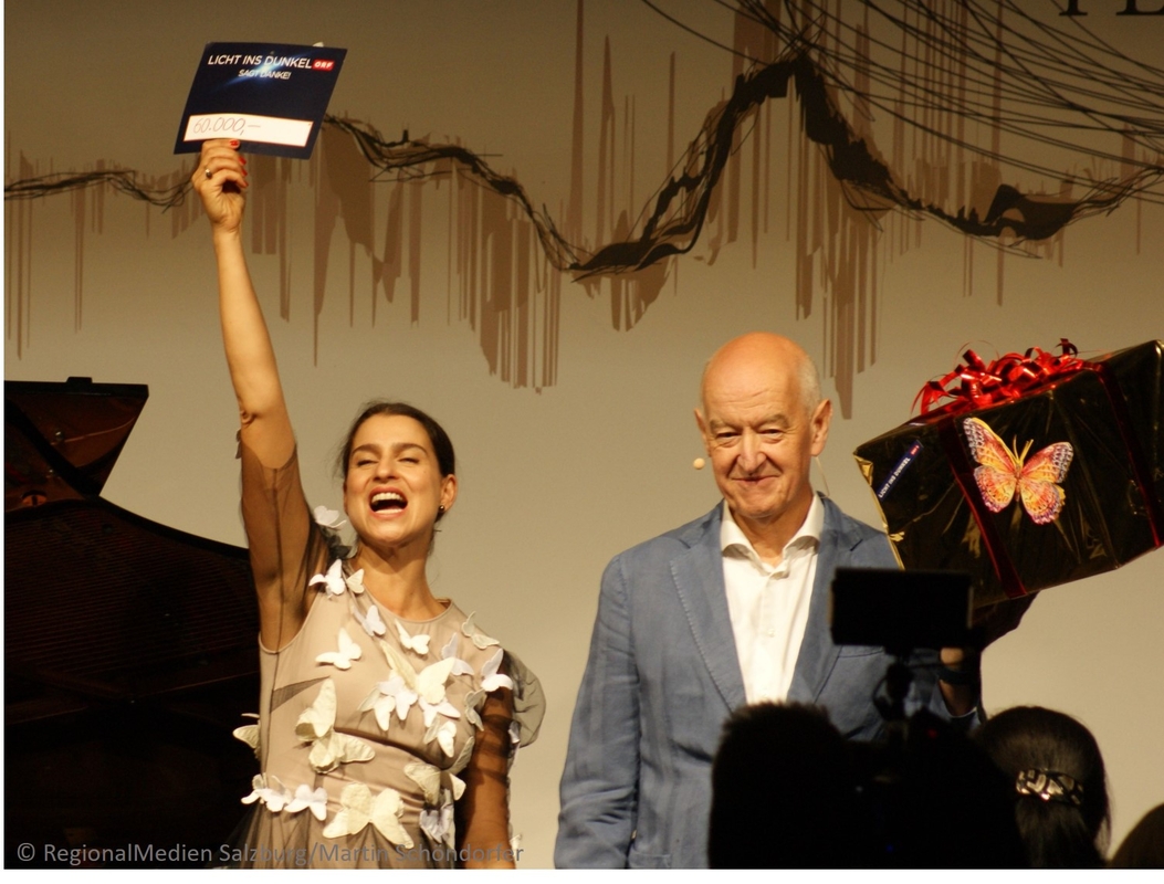 Starsopranistin Asmik Grigorian singt für die Schmetterlingskinder EB